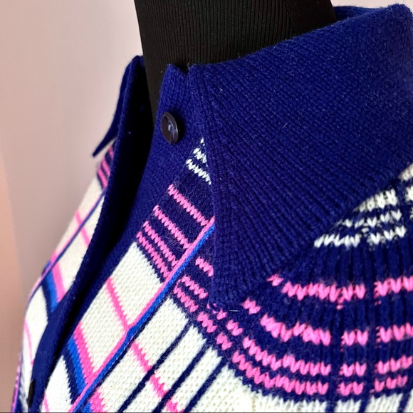 Vintage Poncho by Banff “Sweater Bee” Woman’s Small/Medium - Picture 7 of 9